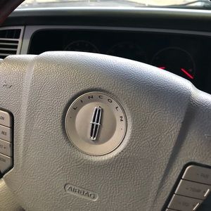 Meet your Posher, Candyce